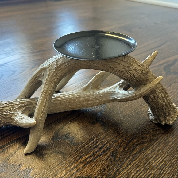 Faux Deer Antler Candle Holders - Picture 7 of 9